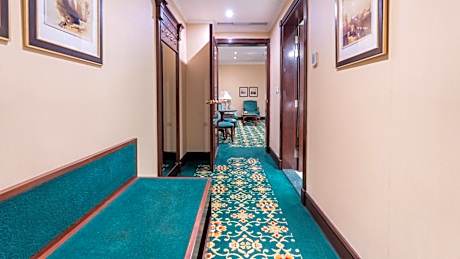 Premium Twin Suite