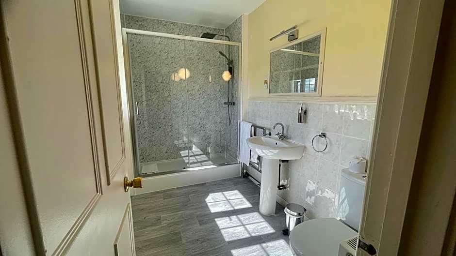 The Sibson Inn Hotel