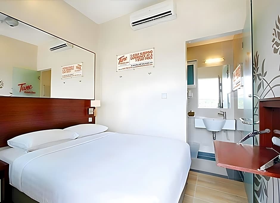 Tune Hotel - Waterfront Kuching