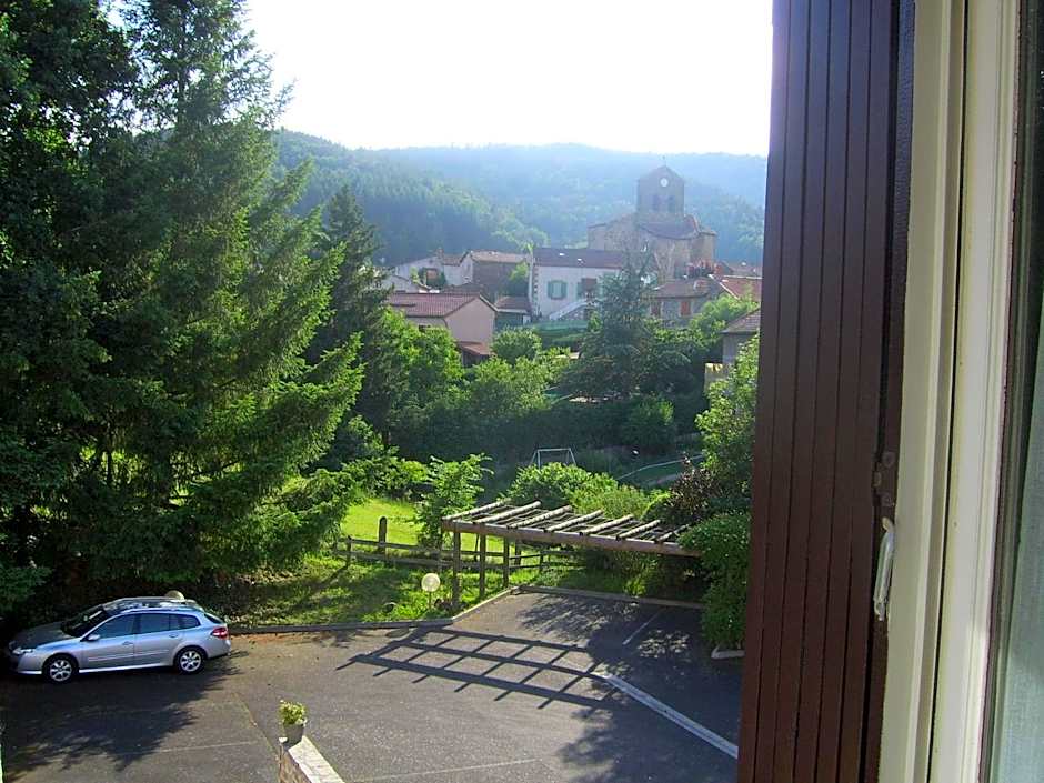 Hôtel Les Rives D'Allier
