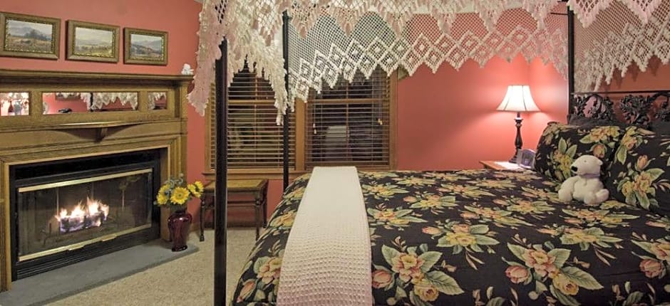 Inn at Ellis River