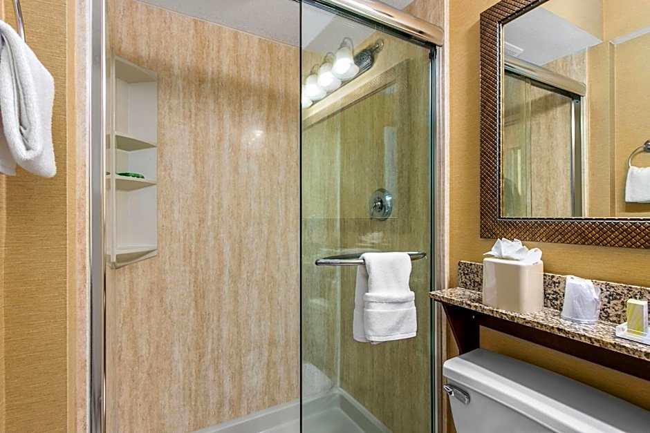 Holiday Inn & Suites Clearwater Beach By IHG