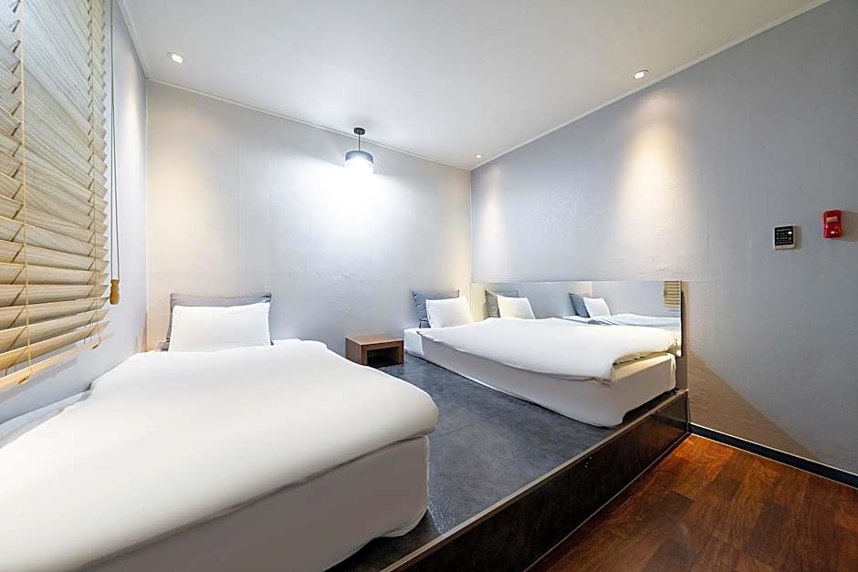 Chuncheon Urbane Hotel