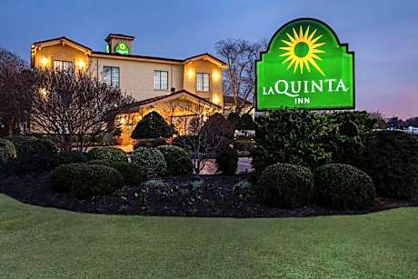 La Quinta Inn & Suites by Wyndham Norfolk Virginia Beach