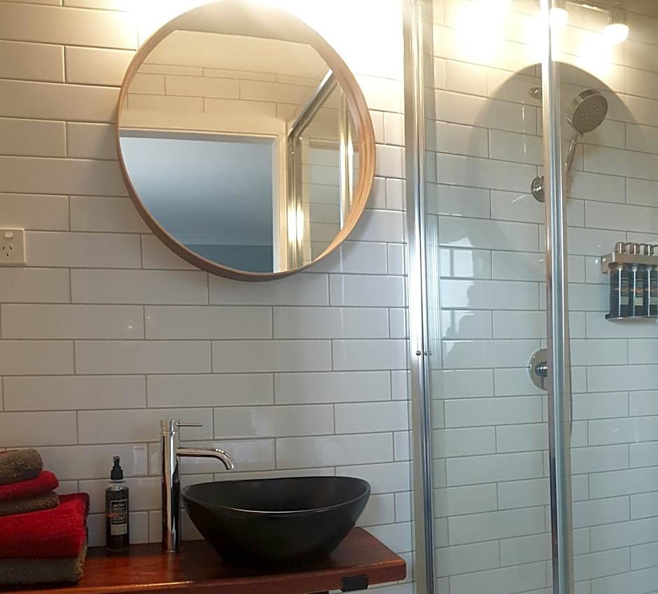 Troldhaugen Lodge - Adults Only