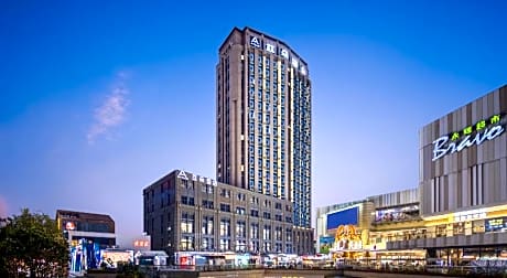 Atour Hotel Fuzhou Yongjia World