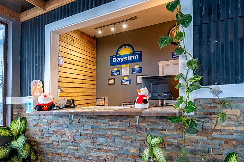 Days Inn by Wyndham Burns