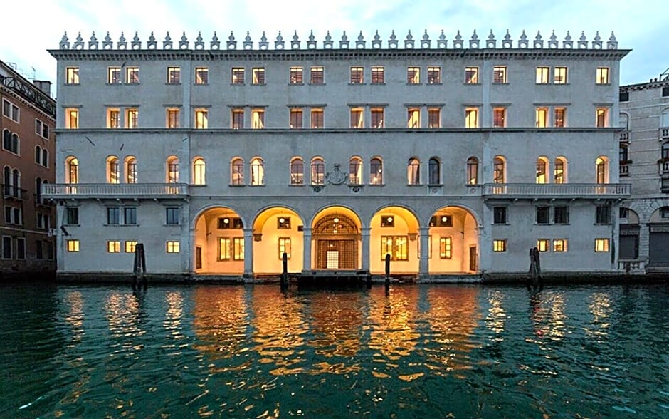 Angeles Inn