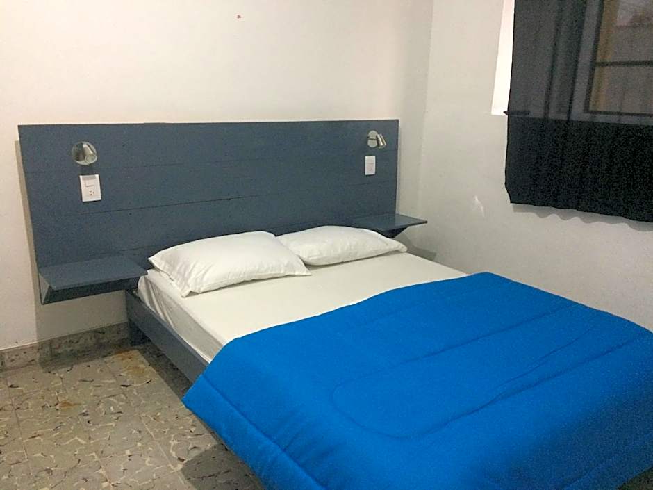 El Petate Hostel