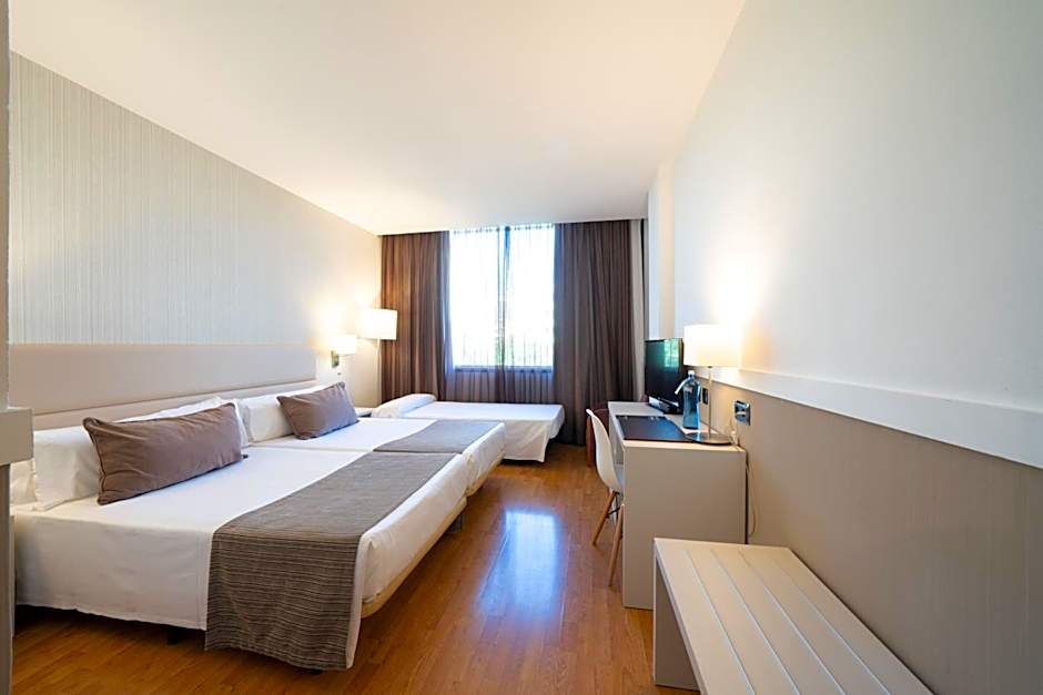 Catalonia Gran Hotel Verdi