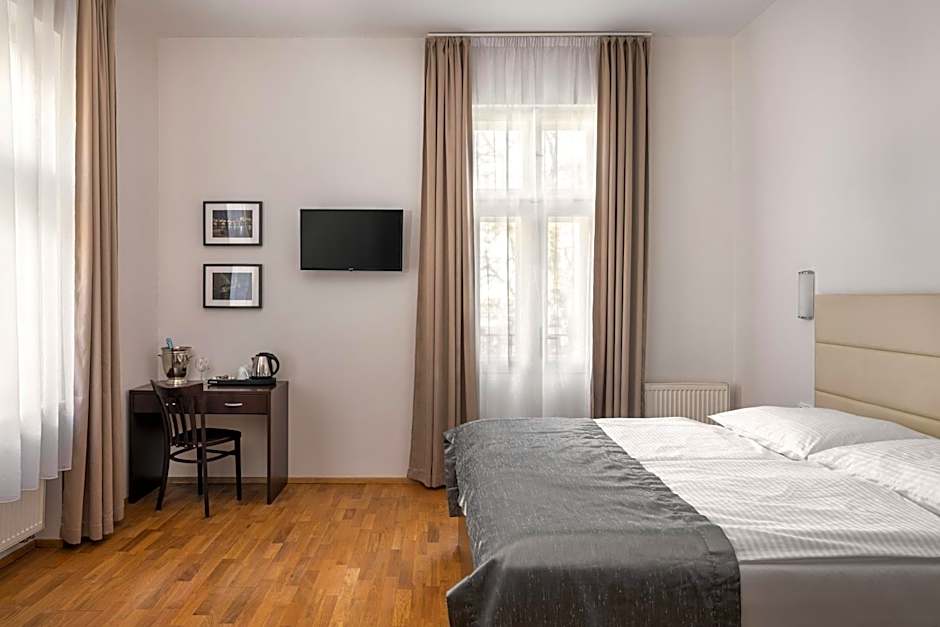 Hotel Unique