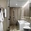 Oakwood Suites Bangkok