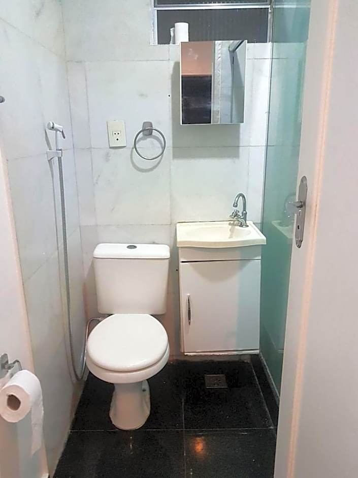 The best Copacabana Luxury Design 3 Bedroom room 3 bathroom 85 inch cinema tv top location