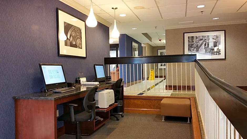 Wingate by Wyndham Springfield