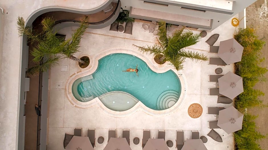 Allonda Seafront Experience