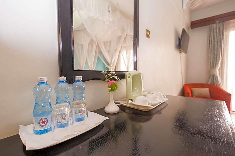 Marble Arch Hotel