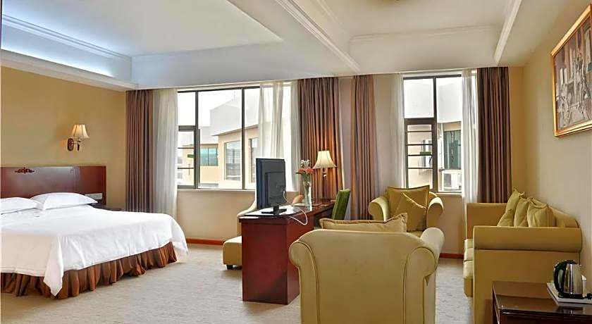 Vienna Hotel Meizhou Mei County Airport