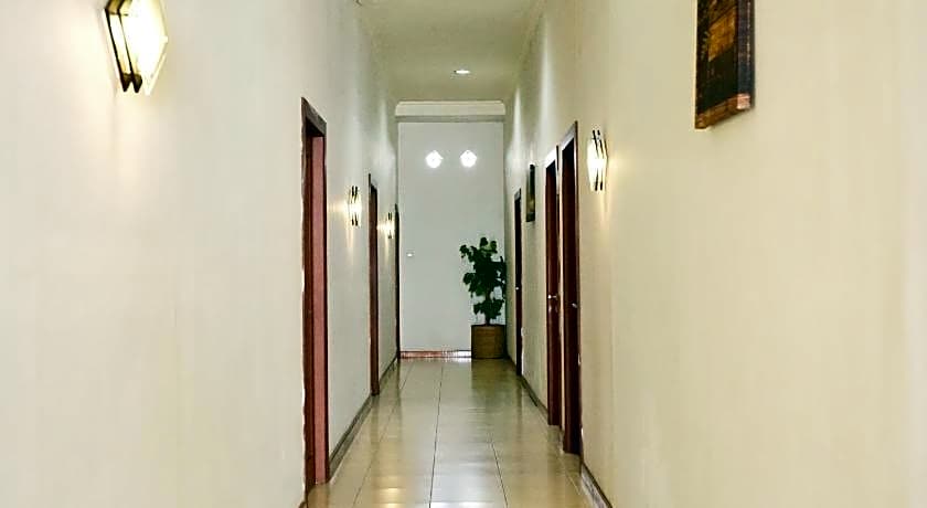 Urbanview Hotel Syariah Ratu Elok Banjarbaru by RedDoorz