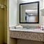 Econo Lodge Freeport