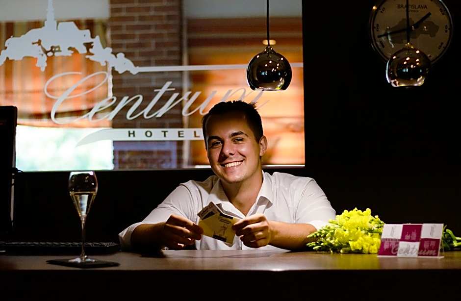 HOTEL CENTRUM with free parking