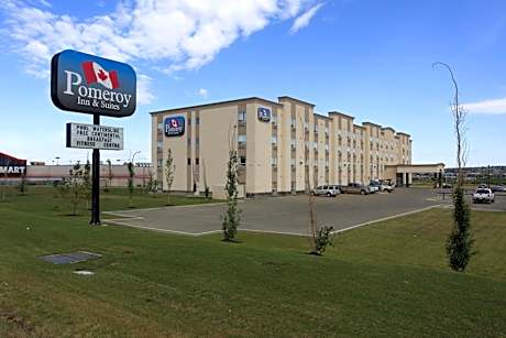 Pomeroy Inn and Suites Dawson Creek
