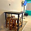 Suites Brisa Marina - atrás de Playa Regatas y el Malecón, 6 calles del Acuario