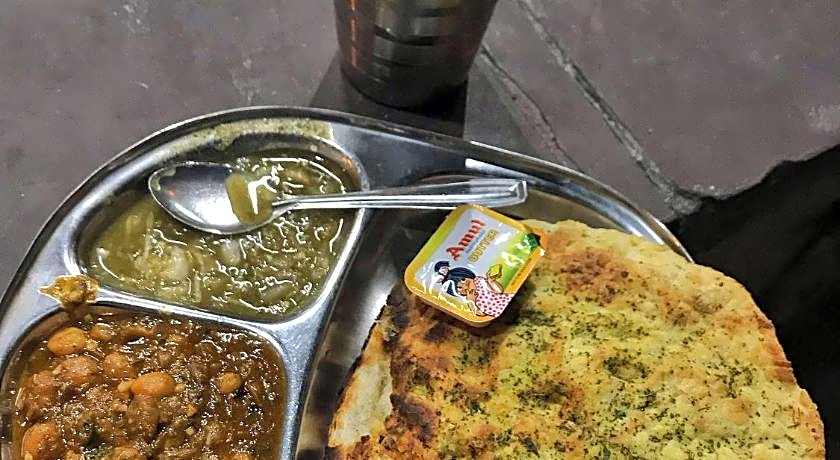 Hotel Sehmi's Best Rest Inn