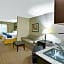 Holiday Inn Express & Suites Verona By IHG