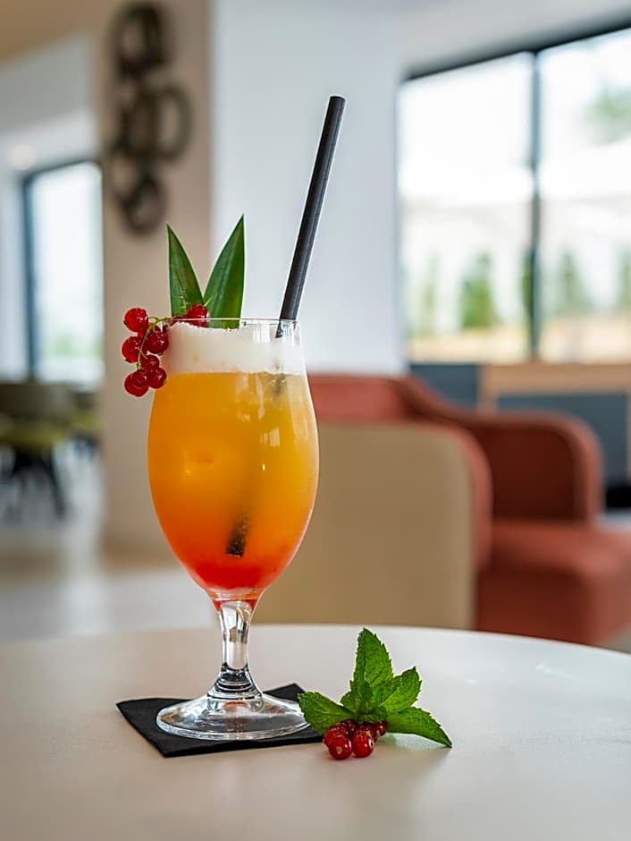 Regency Salgados Hotel and Spa