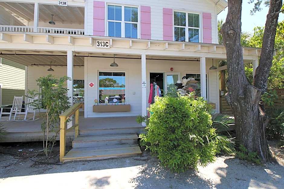 Absolute Anna Maria-Private Beach Access-Heated Pool-Water Views From Every Room