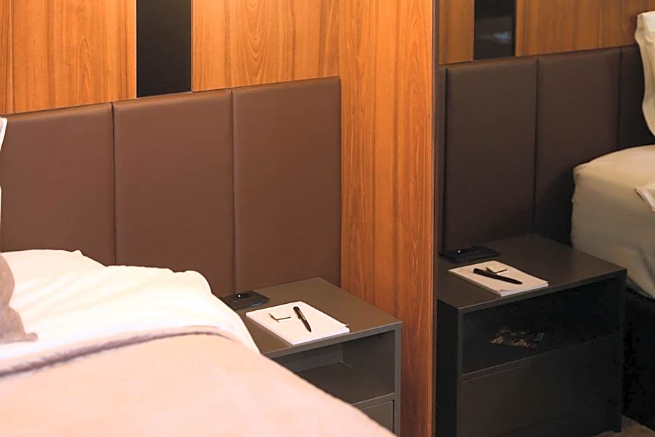 Hotel Macedonia Square