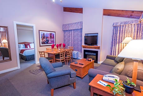 Two-Bedroom Suite with Kitchen