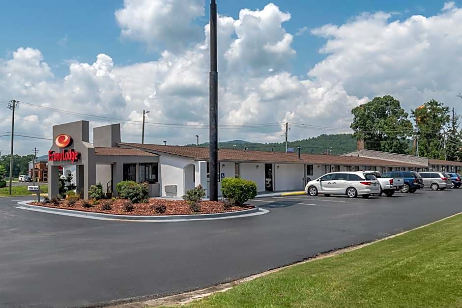 Econo Lodge Oxford near Choccolocco Park