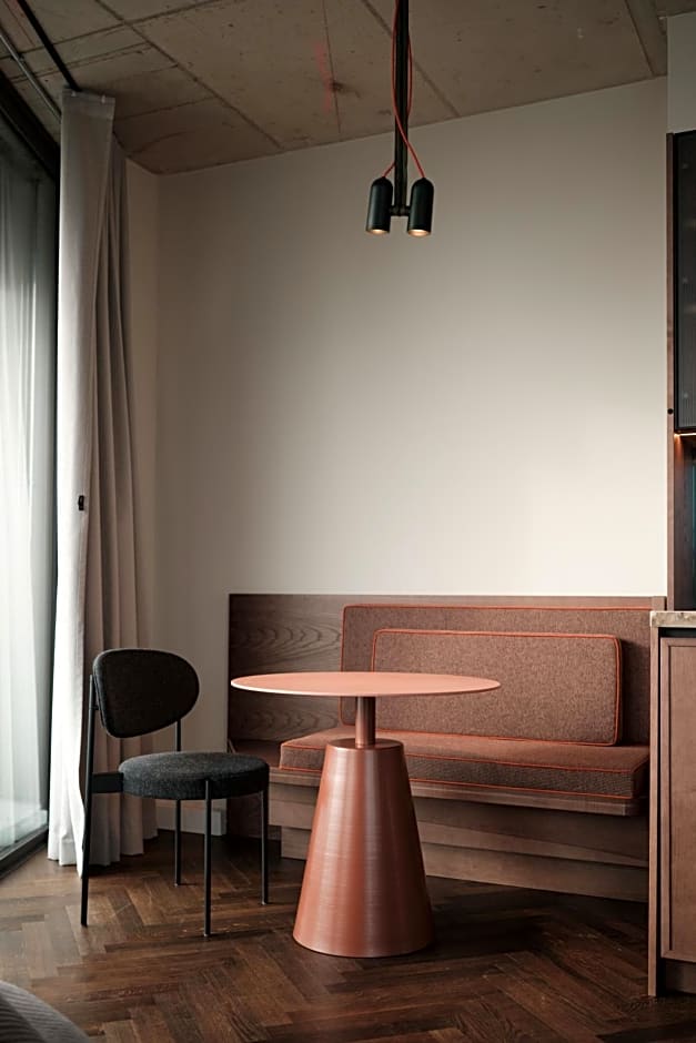 The Zipper Hotel und Apartments