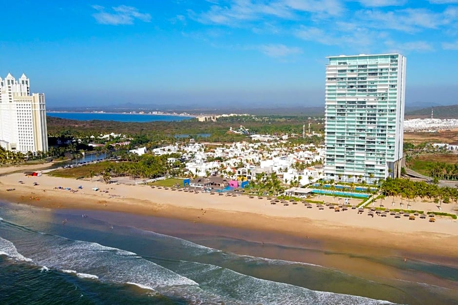 Condominios a pie de playa