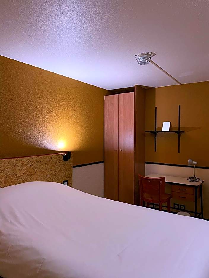 Greet Hôtel Villeneuve la Garenne - rénové