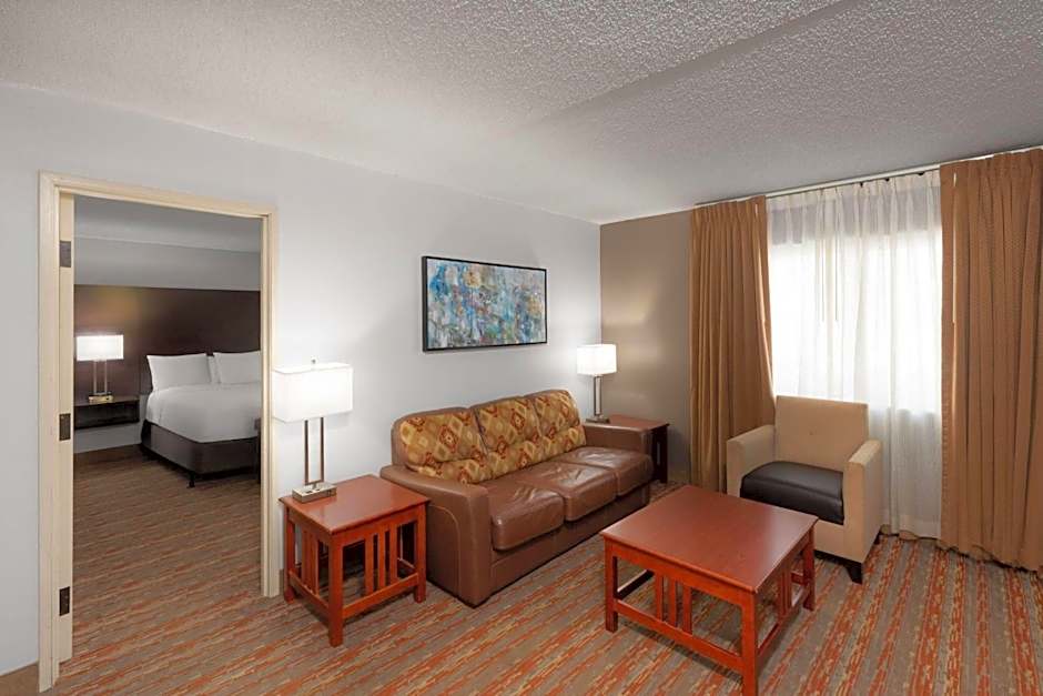 Endeavor Inn & Suites, Trademark Collection by Wyndham