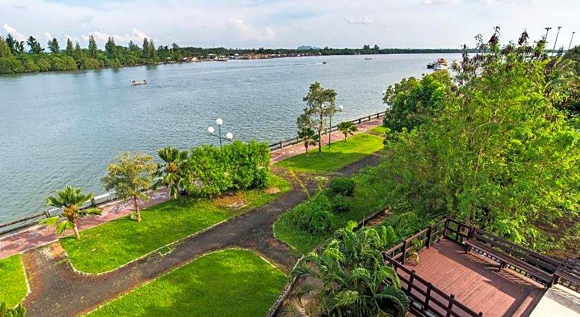 Krabi City Seaview Hotel