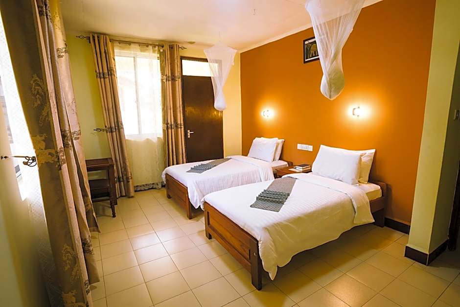 Keys Hotel Mbokomu