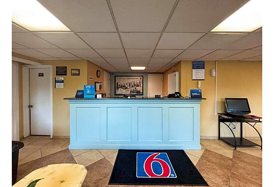 Motel 6 Old Saybrook, CT