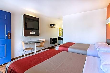 2 Full Beds | Non-Smoking