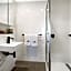 The Hamptons Apartments - St Kilda