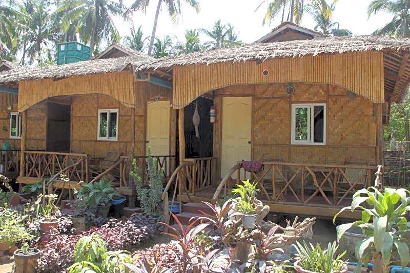 Soe Ko Ko Beach House & Restaurant