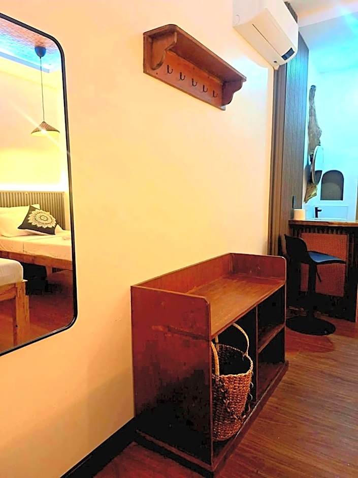 Sand 1 Hostel