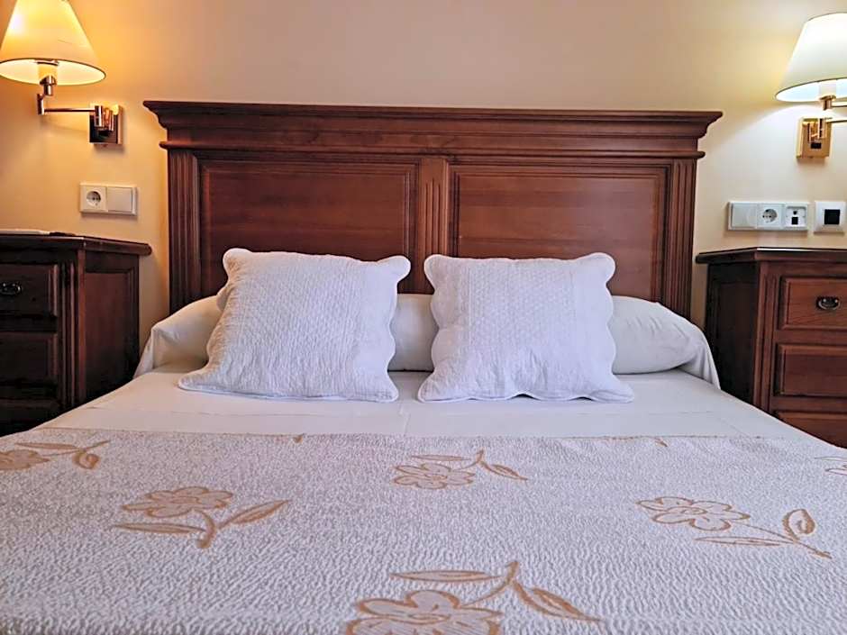 Photo 1 of 50 of Hotel Plateros