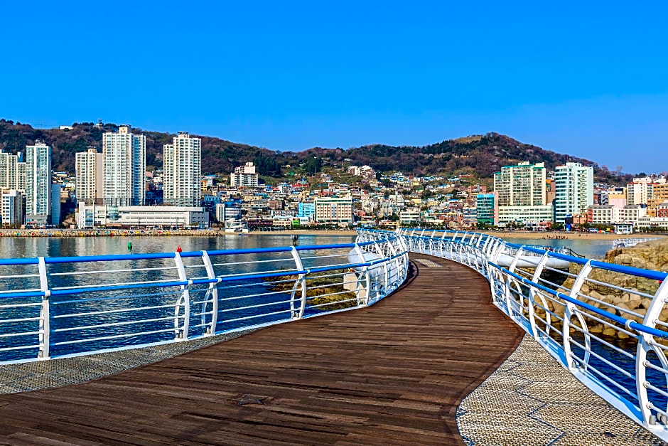 Two Heaven Hotel Busan Songdo