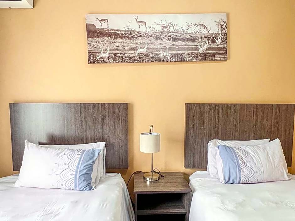 La Bronze Guest Lodge