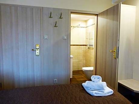 Classic Double Room with Balcony