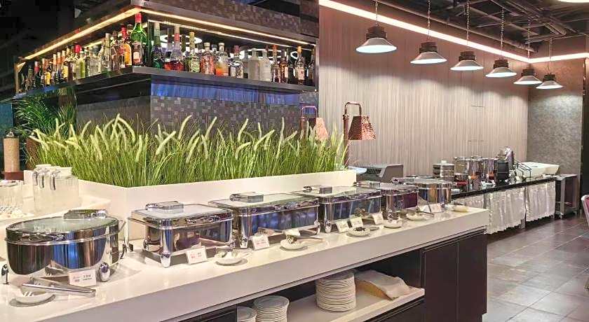 Housing International Hotel Qingdao