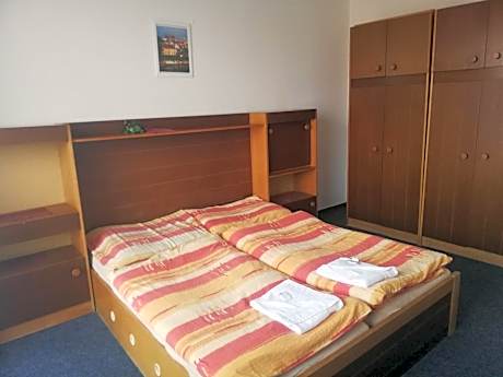 Double or Twin Room with Shared Bathroom